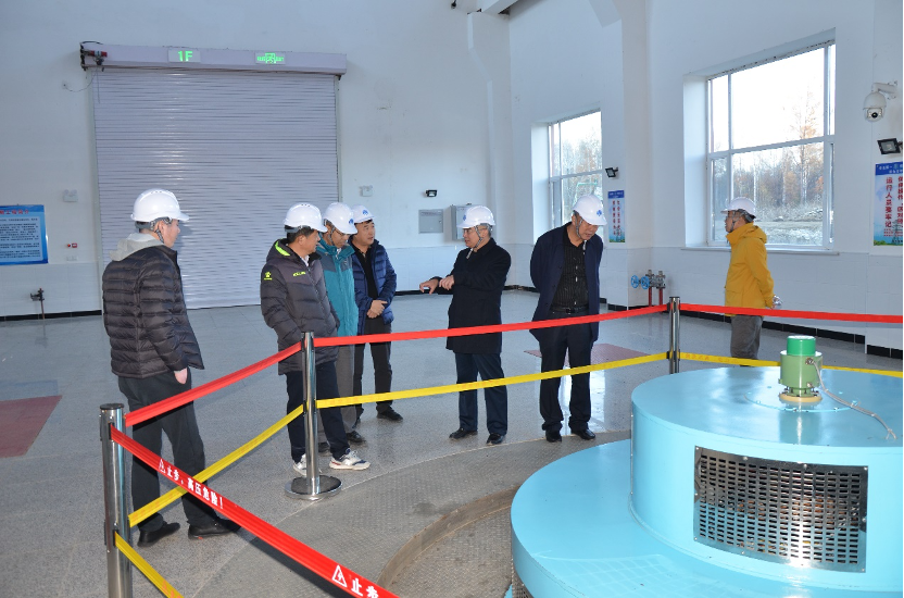 2021-10-22集团公司副总经理王世军一行二道白河督导检查工作集团公司副总经理王世军一行二道白河督导检查工作 (5).png