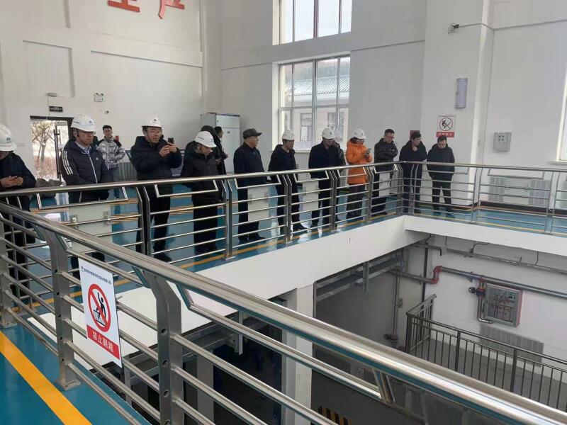 2021-12-2吉林省中部城市引松供水工程冯家岭分水枢纽顺利通过首台机组启动验收13.jpg