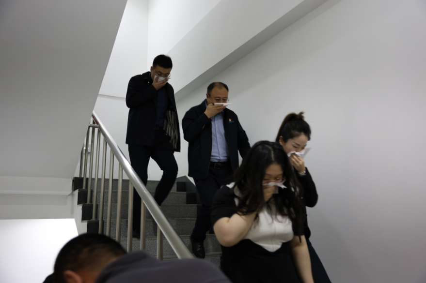 1714297723657057072.png image.png