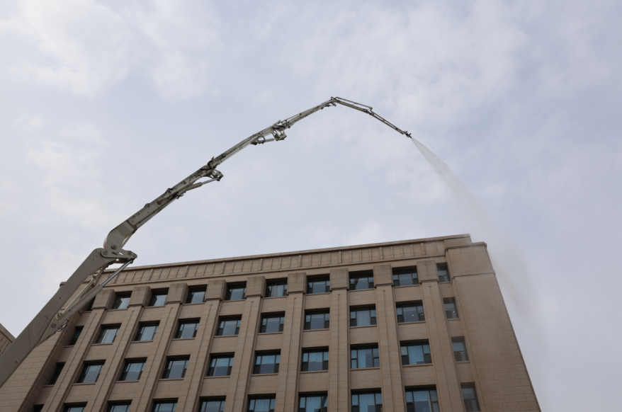 1714297915354049675.png image.png